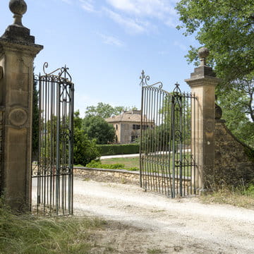 alexandre_lafourcade_architecture_chateau_mille_domaine_viticole_luberon_provence_003
